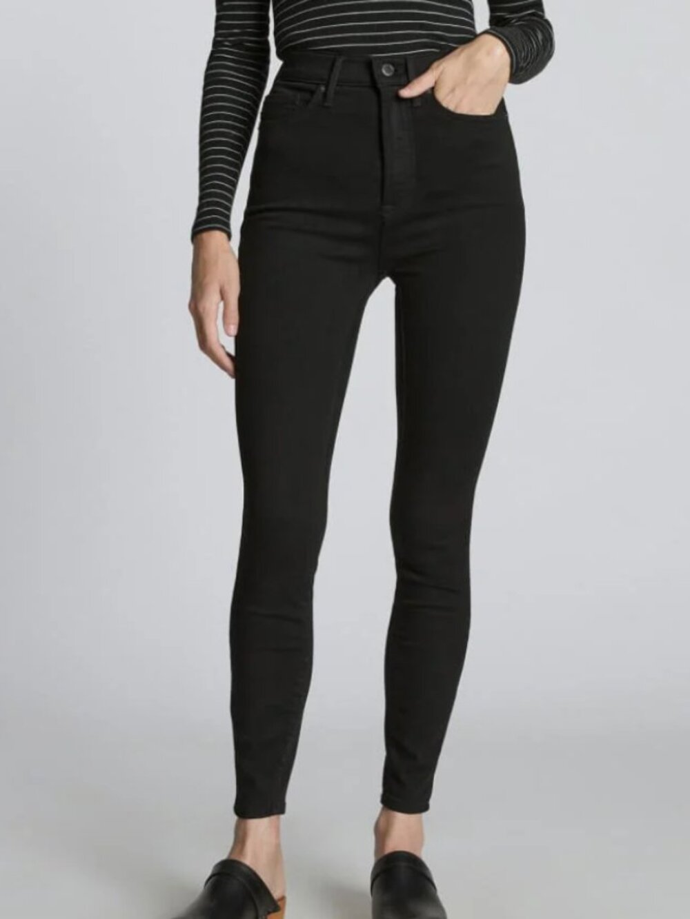 Everlane - The Way-High® Skinny Jean (26 3/4" Inseam) - Black 32